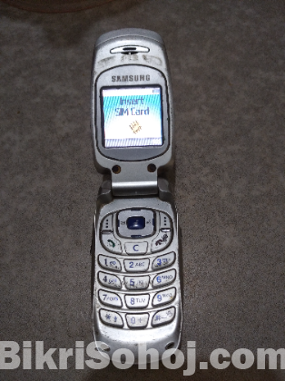 Samsung SGH-E600